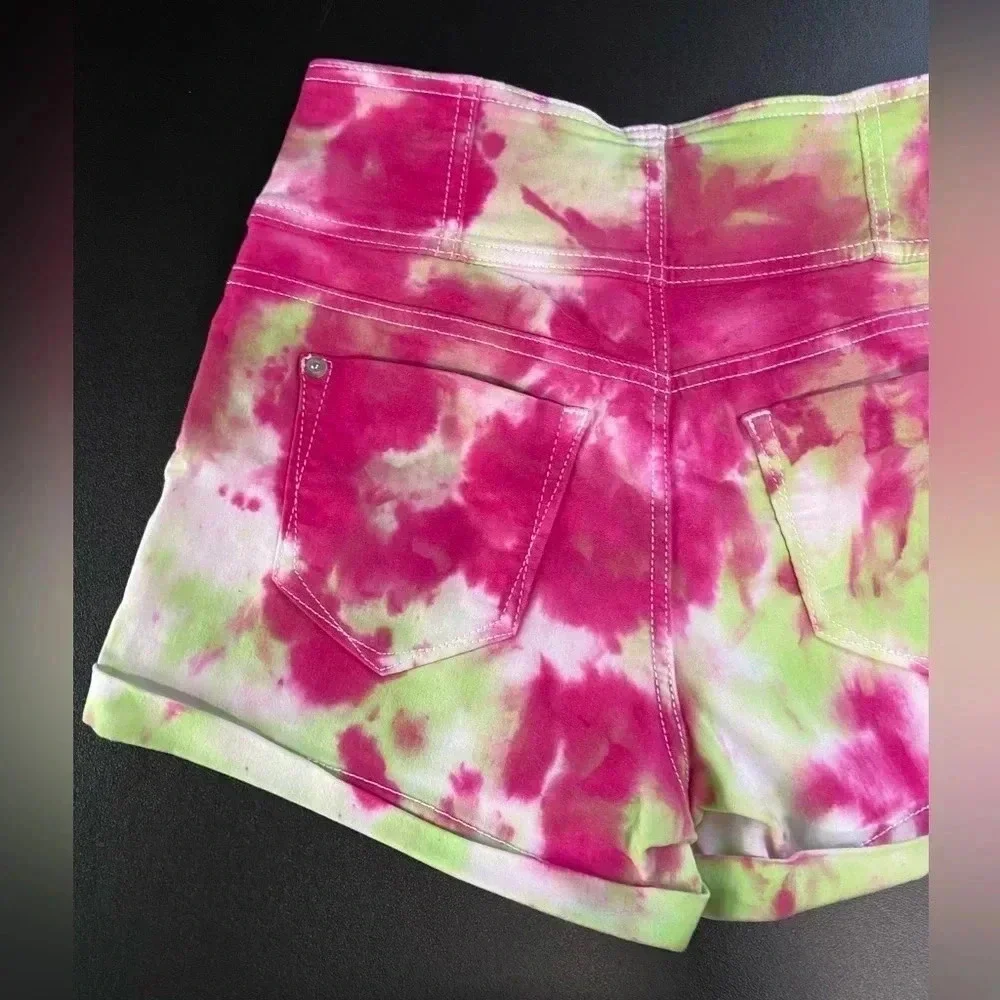 Upcycled Juniors Size 7  Tie Dye Shorts Pink Green Grunge Boho‎ Festival Skater